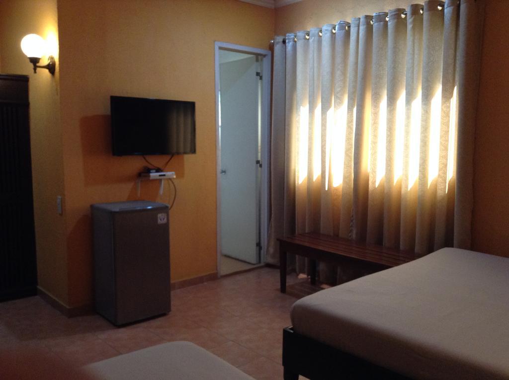 Miami Inn Cagayan de Oro Exteriör bild