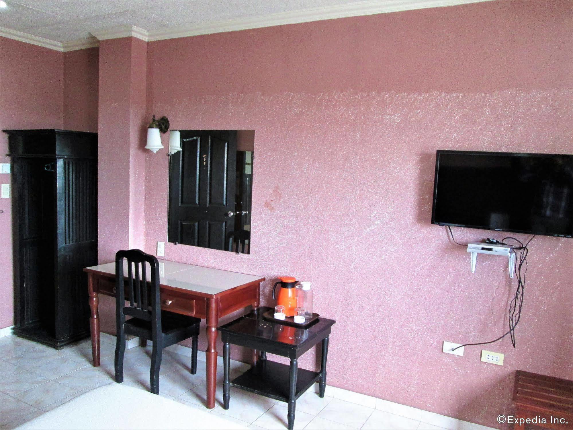 Miami Inn Cagayan de Oro Exteriör bild